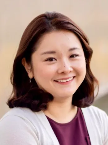 Inyoung Stella Lee