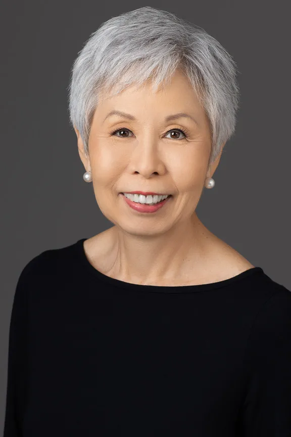 Jeanette Takamura